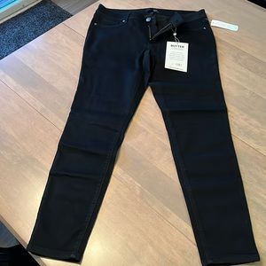 1822 Denim Butter Denim Classic Skinny Size 31 Black